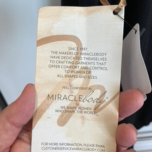 Black XL Miraclebody by Miraclesuit Tunic with smoothing underlayer BNWT - Picture 5 of 16